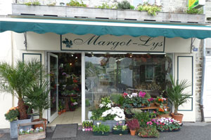 MARGOT LYS