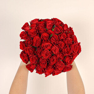 50 ROSES 50 ROSES