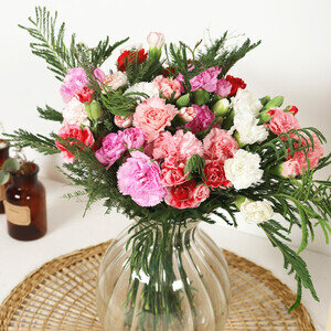 BOUQUET DE 15 OEILLETS