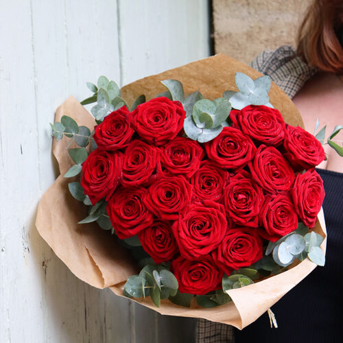 Bouquet de roses COEUR DE ROSES ROUGES - Livraison Express